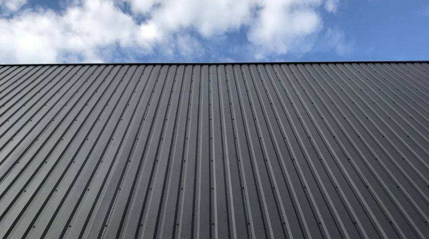 Metal vs. Tile Roofing: Which Is Best for Your Australian Home?